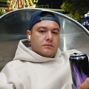  ,  Ruslan, 42