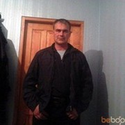  ,   Viktor, 49 ,   