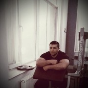  ,   Elnur, 43 ,   
