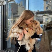  ,   Maria, 27 ,   ,   