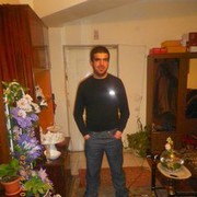  ,  Armen, 37