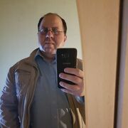  ,  Vitalij, 48