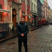  ,  Abbos, 24