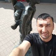  ,   Zoyir, 35 ,   ,   