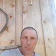  ,  Maks, 42