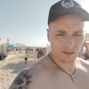  -,   Artem, 34 ,   ,   