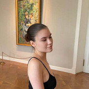  , 