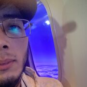  ,  Aziz, 28