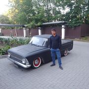  ,   Komron, 25 ,   ,   