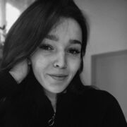  ,  Sasha, 25