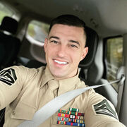  ,   Mac Lorusso, 40 ,   c 