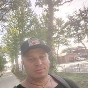  ,   Sergey, 39 ,   ,   