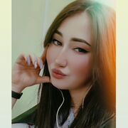 ,  Veronika, 22