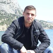  ,  Alex, 46