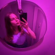  -,   Daria, 20 ,   ,   