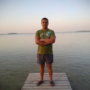  ,  Dima, 33