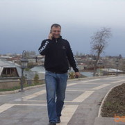  ,   Arman, 39 ,   