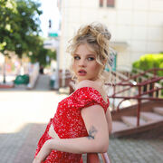  ,   Elena, 26 ,   c , 