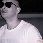  ,  Anton, 36