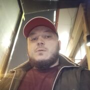  ,  Kham, 32