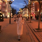  ,   Vera, 34 ,   c 