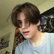 ,  Artur, 20