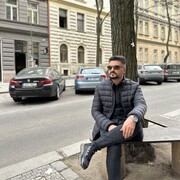  Praha,  Mustafa, 31