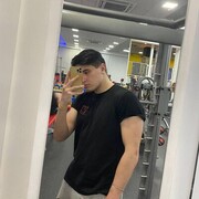  ,   Leon, 26 ,   ,   