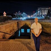  ,   Viktor, 38 ,   ,   