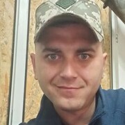   ,  Serz, 28