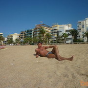  ,   Artem, 49 ,   ,   , c 