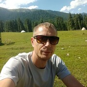  ,   Pavel, 40 ,   ,   