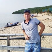  ,   Denis, 31 ,     