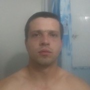  ,   Marin, 33 ,  