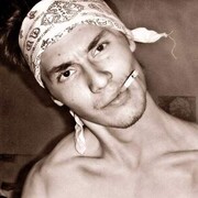  ,   Ilya, 32 ,   ,   , c 