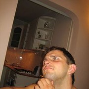  ,   Aleksej, 44 ,   