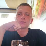  ,   Viktor, 25 ,   ,   
