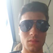  ,  Leon, 27