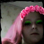  ,  Cristina, 27