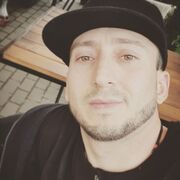  ,   Amir, 37 ,  