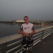 --,   Ilya, 25 ,     , c 
