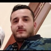  ,   M, 32 ,     