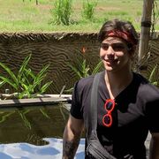  ,  Alex, 24
