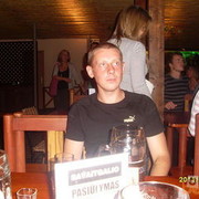  ,   Den, 35 ,   