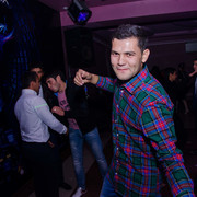  ,   Gruz, 33 ,   