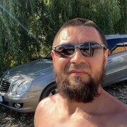  ,  Roman, 38