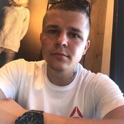  ,  Dima, 25