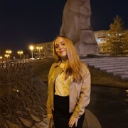  , 