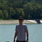  ,  Daniel, 18