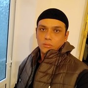  ,  Azizjon, 31